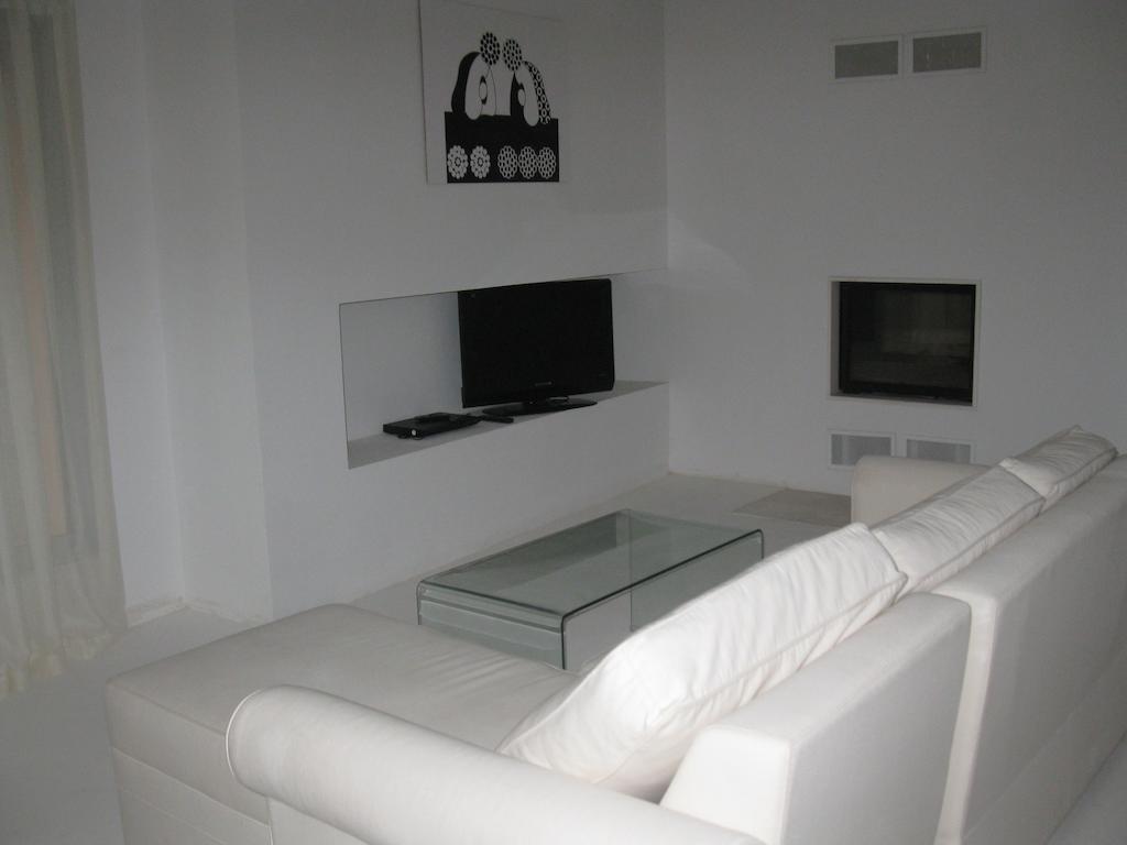 Family Hotel The Body Батак Номер фото